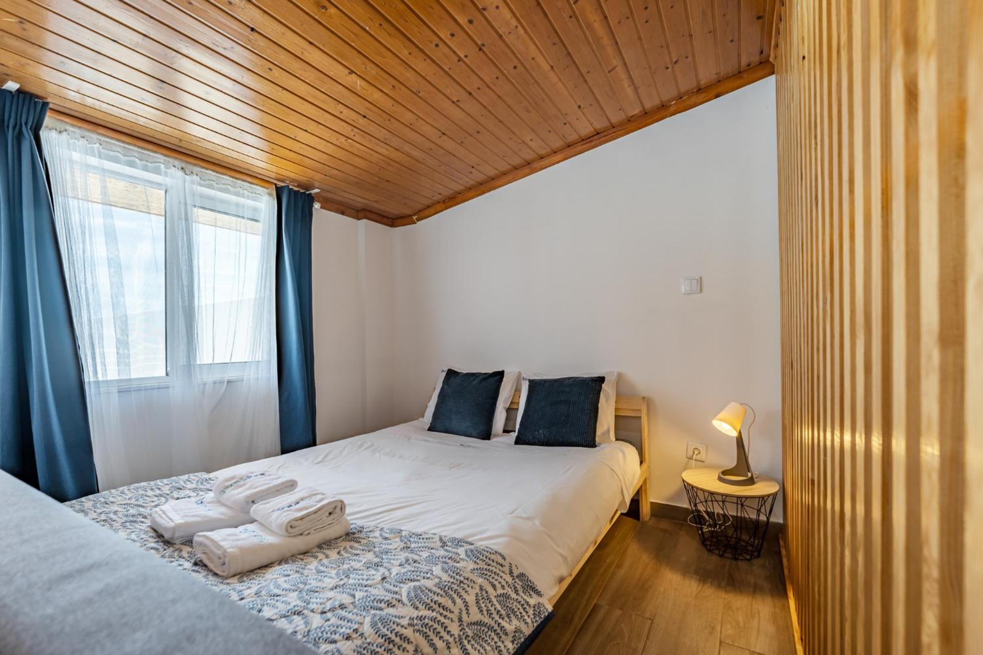 Wake Up With The Sea Breeze- House With Pool Ap1 Appartement Lavra Buitenkant foto